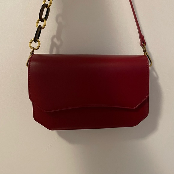 Miztique Faux Leather Red Shoulder Bag - Picture 5 of 16